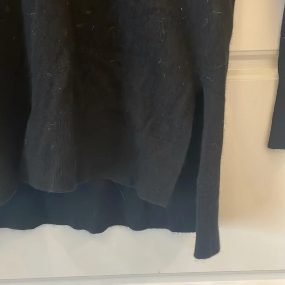 J. Crew Black V-neck sweater size xxs - Picture 4 of 7